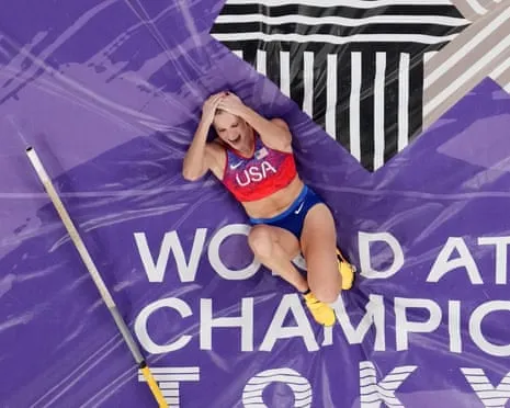 Moon wins 3rd world vaulting gold in nail-biting Japanese final