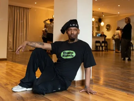 African Movement Artist Lee-ché Janecke Aims of Worldwide Impact